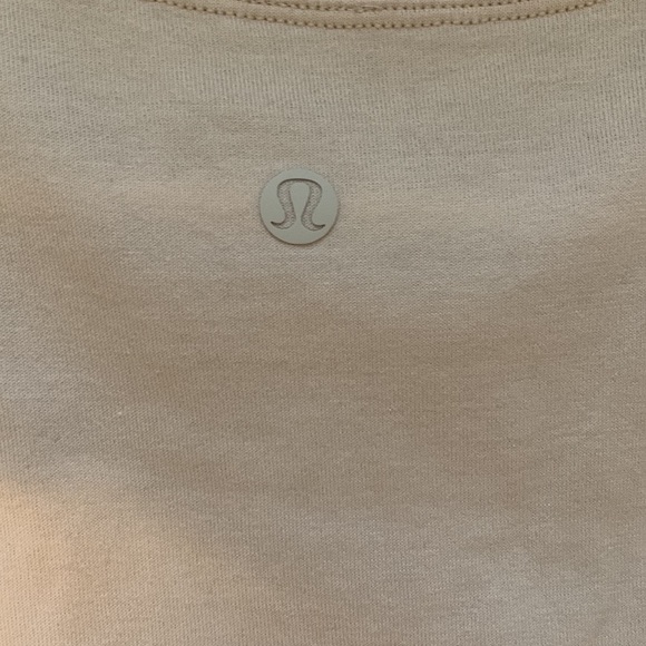 Lululemon muscle tank - Picture 3 of 3
